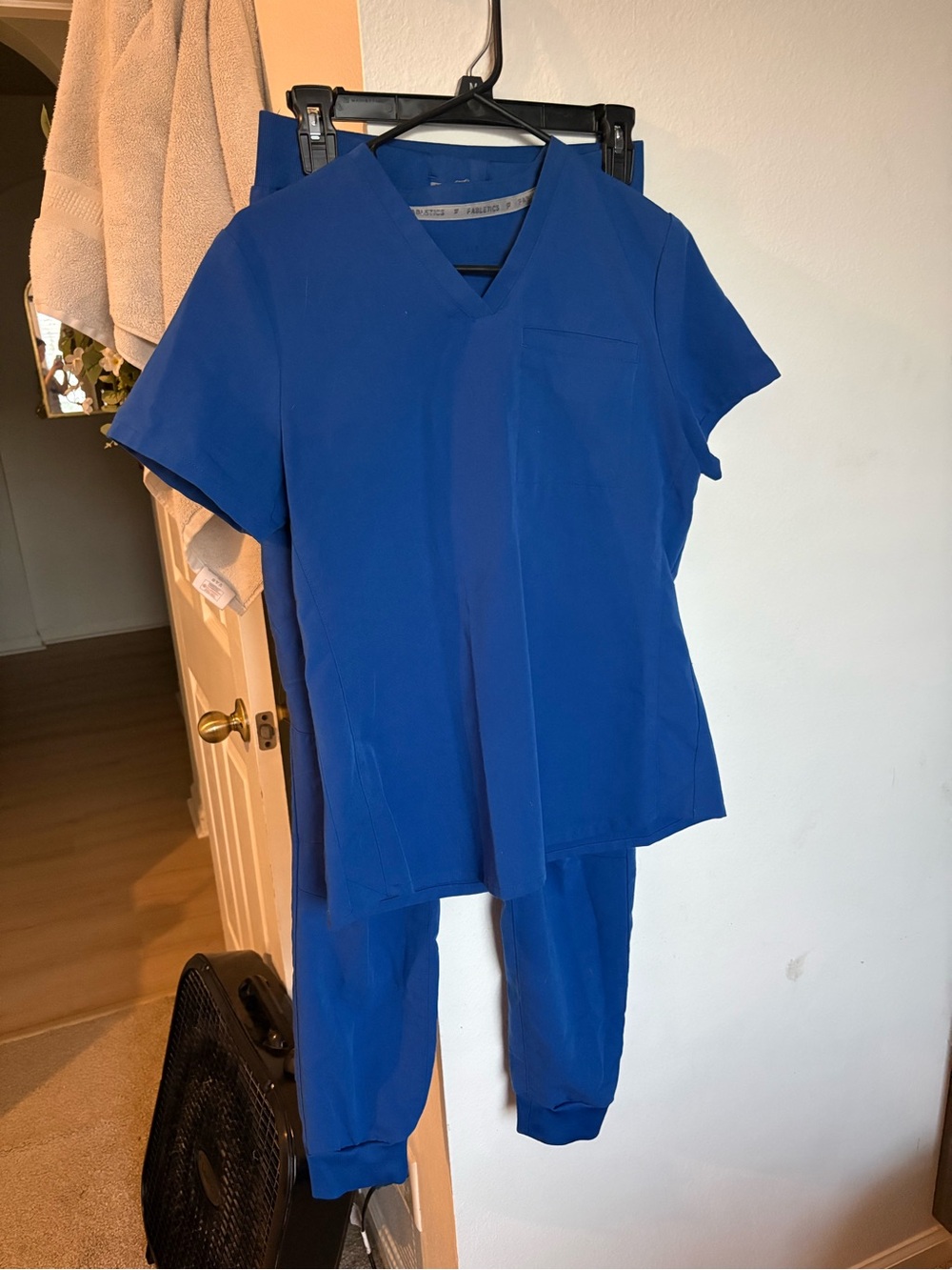 Fabletics Scrub Set - Royal Blue